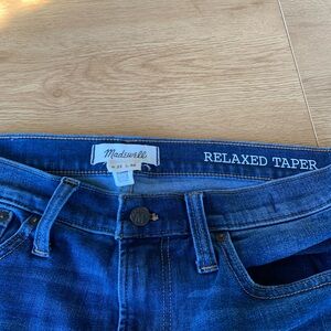 Madewell Relaxed Taper Jeans 33x30